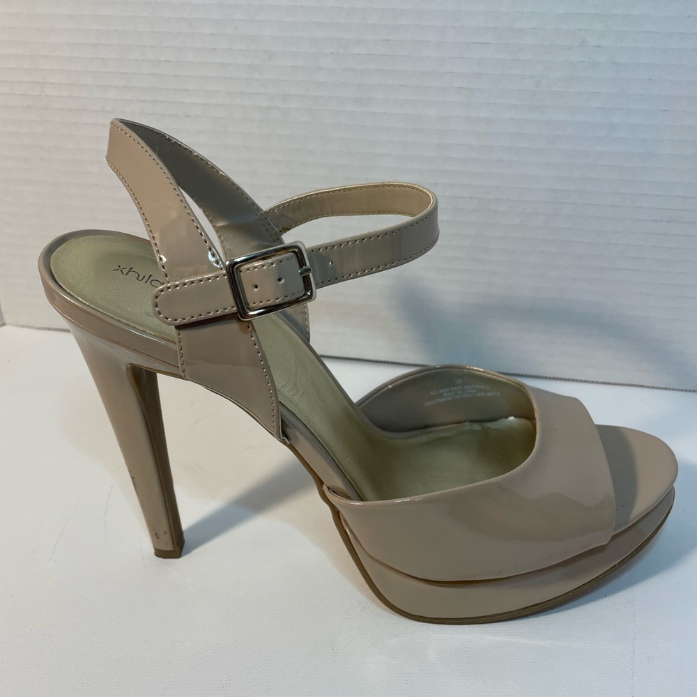 4” Heels Size 10 Nude Beige Xhilaration Open Toe Shoe w/Adjustable Straps Patent